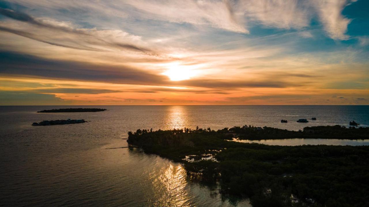 Hostel Villa Luz Beach Tintipan Island Zewnętrze zdjęcie